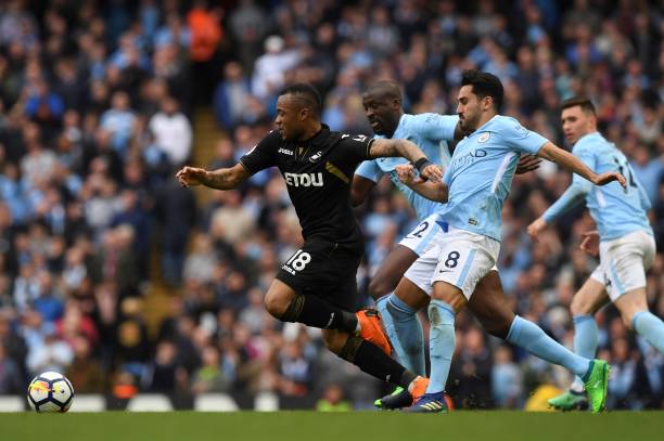 罗体：米兰考虑出售特奥&签德库耶佩替代 赖因德斯续约顺利.